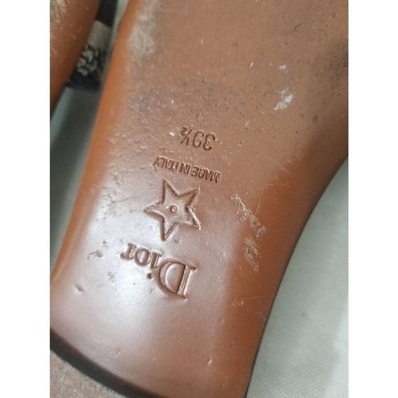 Authentic DIOR Dway slides in size 39.5 - Picture 6 of 10